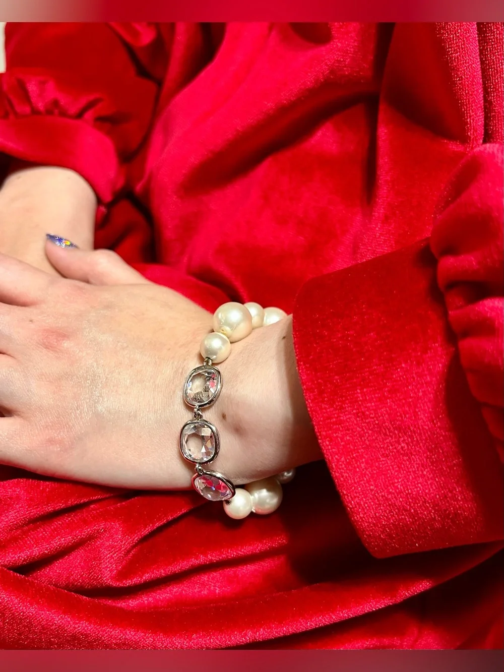 Vintage Givenchy White Pearl Stretch Bracelet  with Crystals